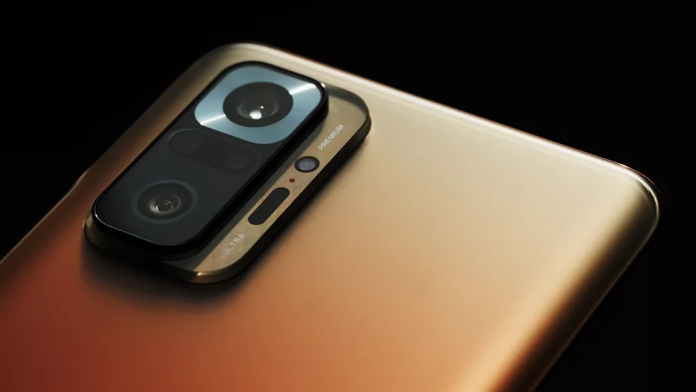 Išmaniojo telefono kamerų blokas iš arti